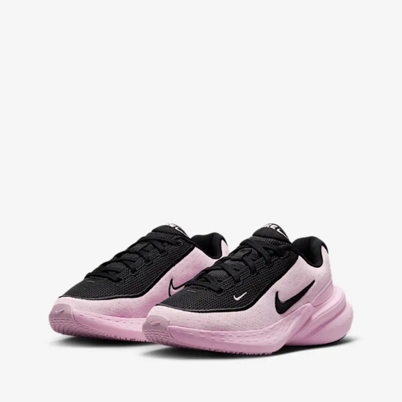 Nike Shoes - Nike Black and Pink Sneakers
